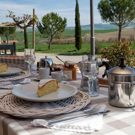 Agriturismo San Marcello Castiglione d'Orcia Luaran gambar