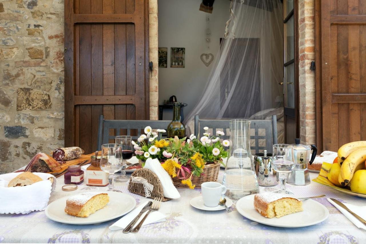 Agriturismo San Marcello Castiglione d'Orcia Luaran gambar